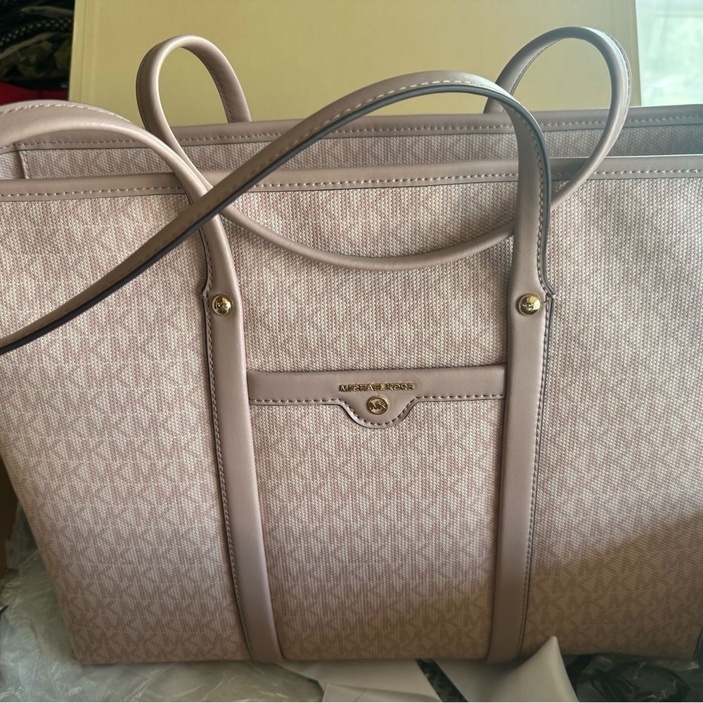 Michael Kors Blush Pink Signature Tote